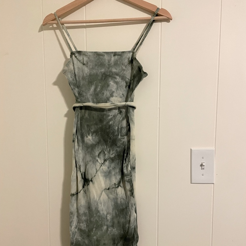 Brand: Shein; Color: Green: Size: Small Maternity